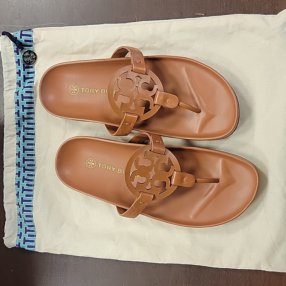 Tory Burch Miller Cloud Leather Sandals in the color Bourbon Miele 7.5